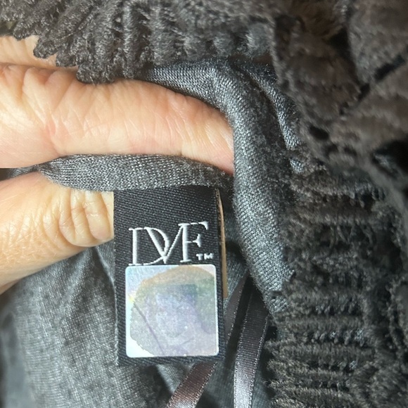 DVF Diane Von Furstenberg CARITAN Crochet Lace Long Sleeve Mini Dress size 4 - Picture 9 of 11